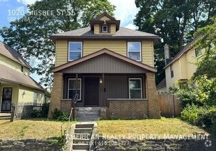 Building Photo - 1020 Sigsbee St SE
