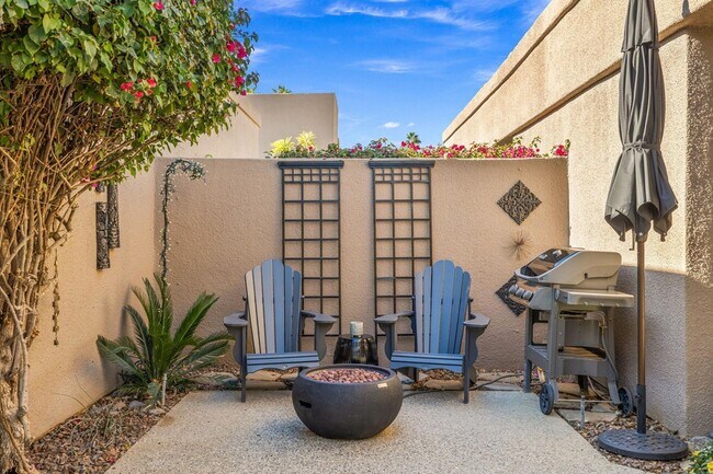 Foto del edificio - 76658 Daffodil Dr