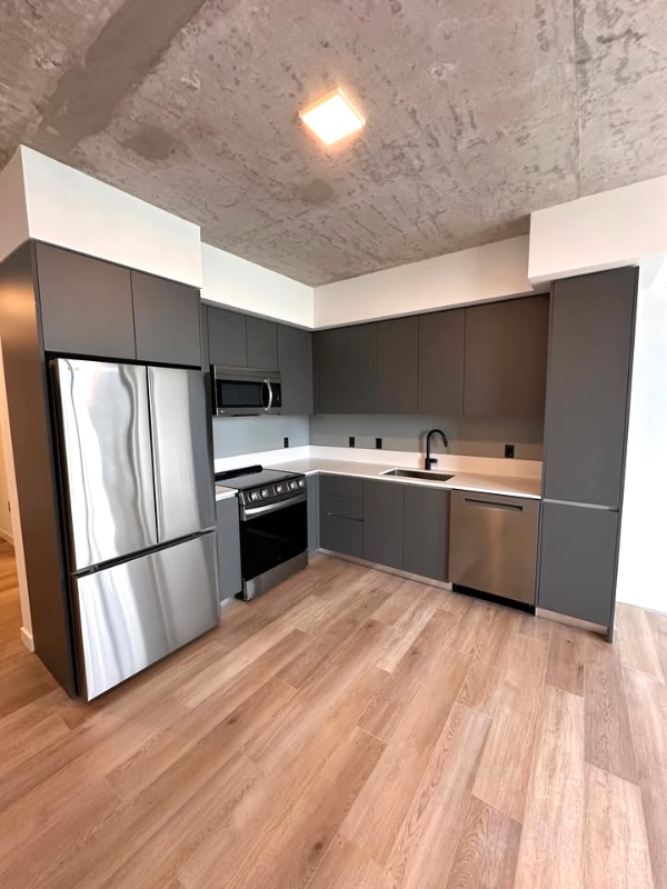 Foto principal - 439 SW 3rd Ave