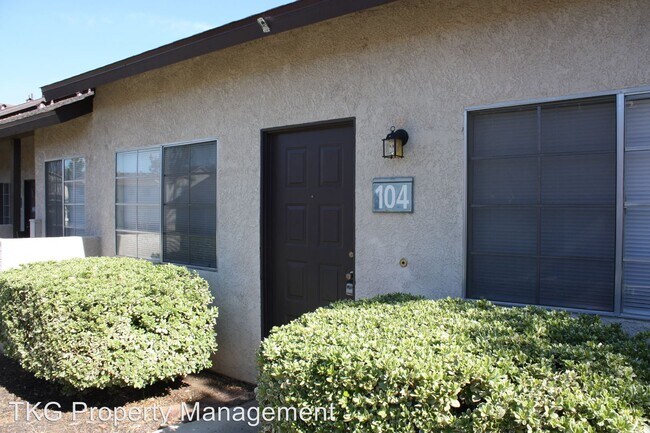 Building Photo - 2398 Benidorm Cir