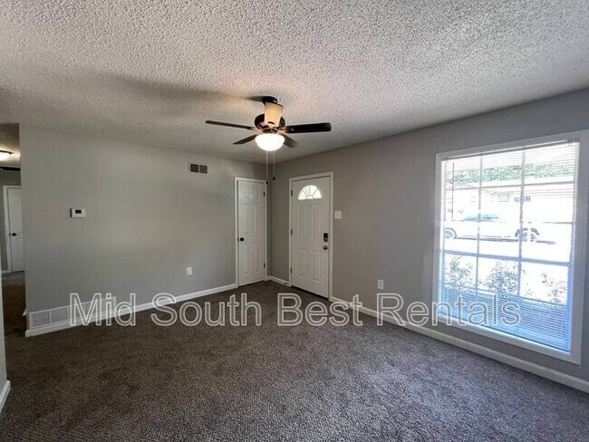 Building Photo - 5321 Beaverton Dr