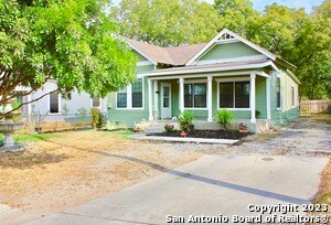 Building Photo - 713 Aransas Ave