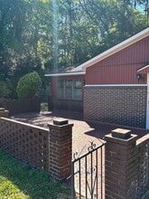 Building Photo - 829 Olmstead Dr