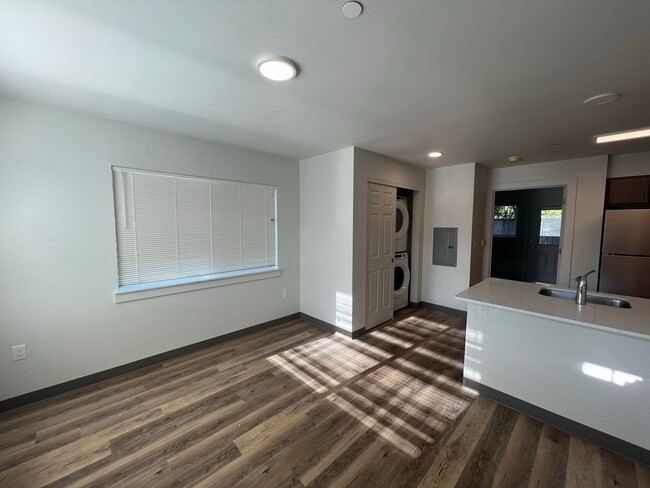Building Photo - Weber Apartments