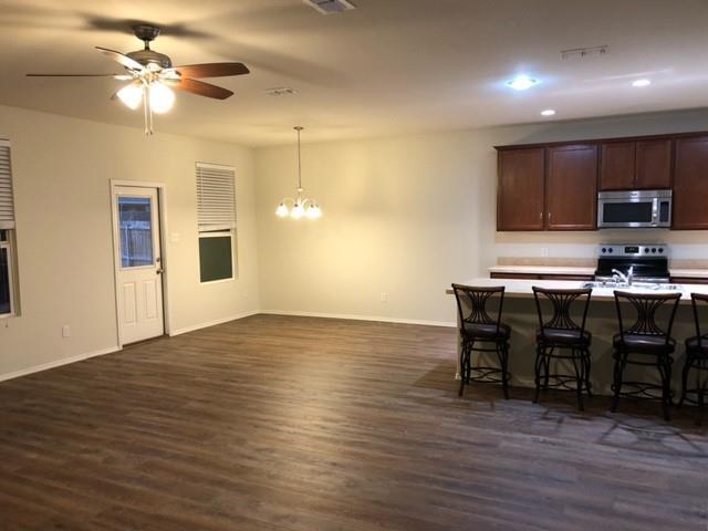 Building Photo - 8921 Puerto Vista Dr