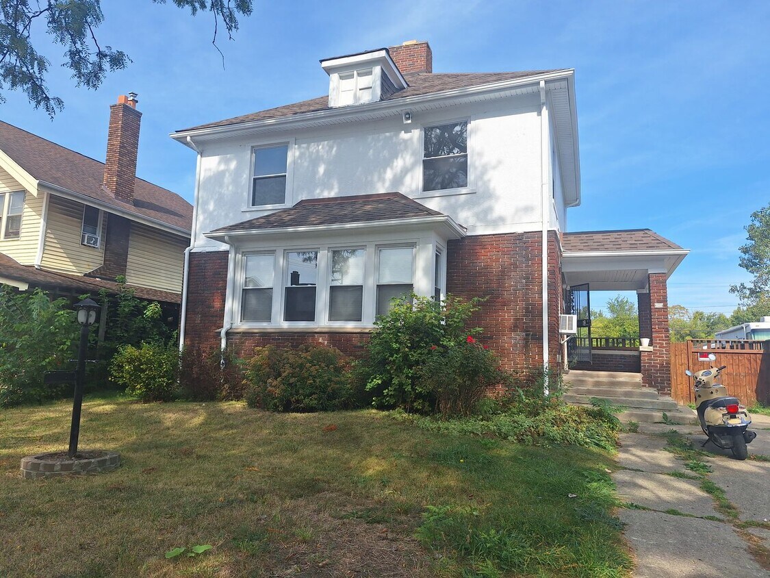 Primary Photo - Come see your new home!