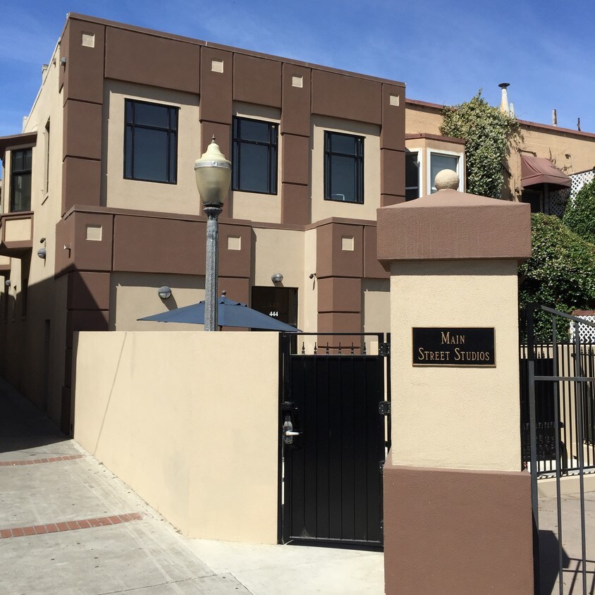 444 Main St, Watsonville, CA 95076 Apartments in Watsonville, CA