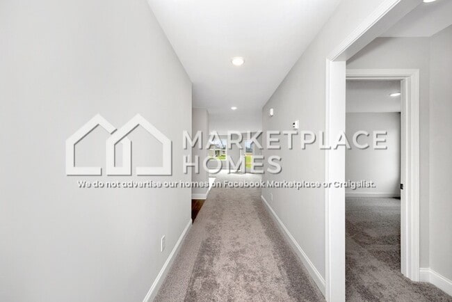 Building Photo - 112 Collins Ln