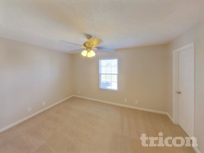 Building Photo - 2616 Apostle Ln