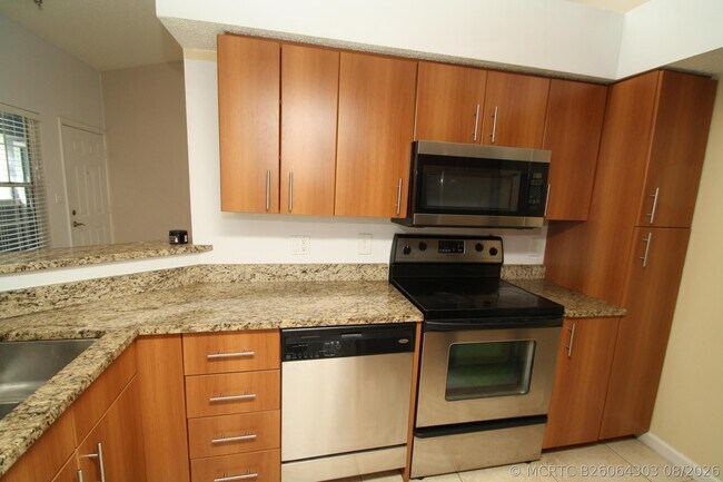 Foto del edificio - 1000 Crystal Way