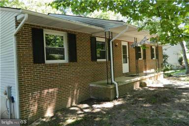 Building Photo - 22336 Armstrong Dr
