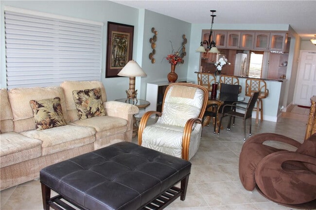 Foto del edificio - 750 N Ocean Blvd