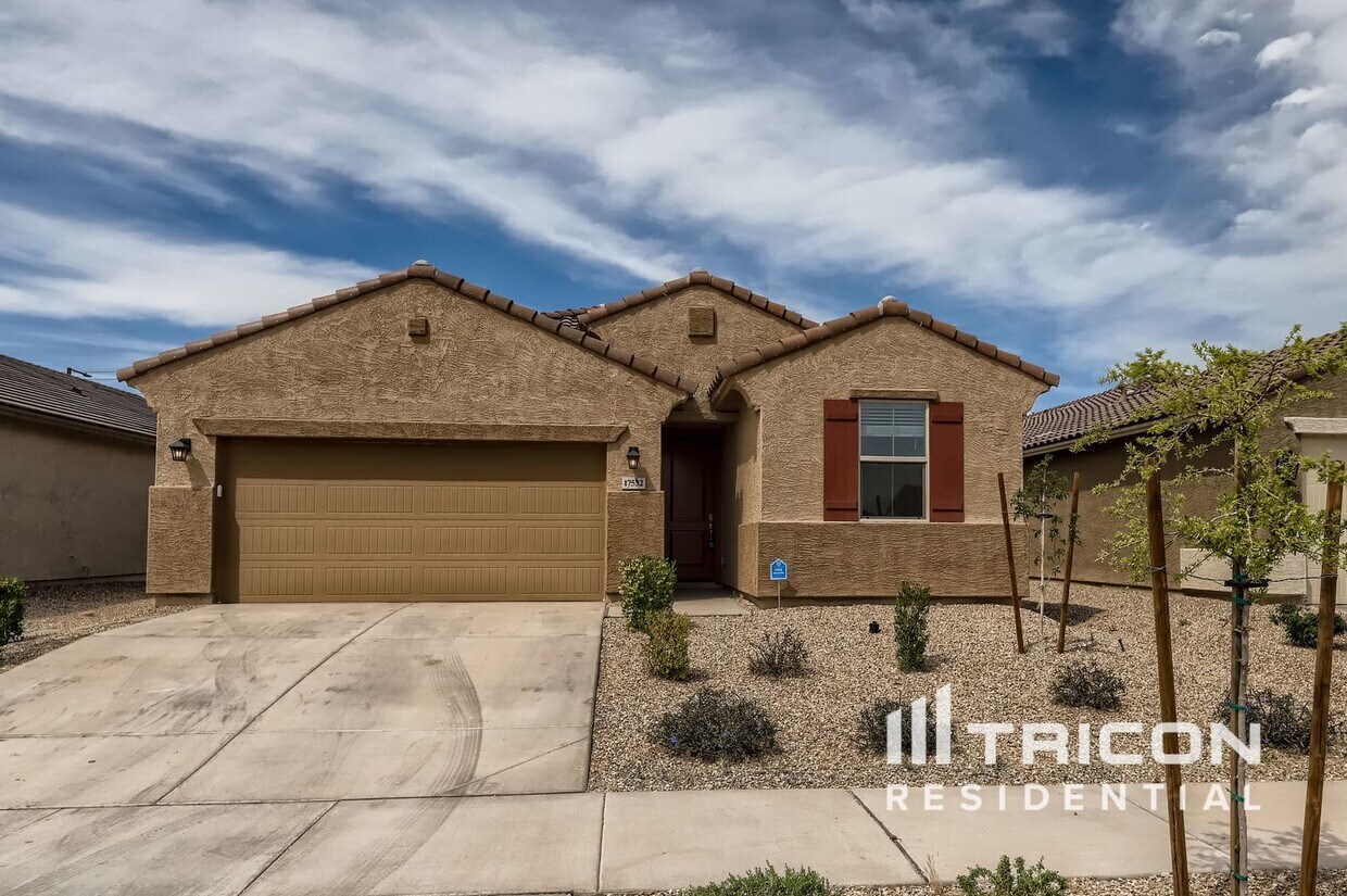 Primary Photo - 17532 W Monte Lindo Ln