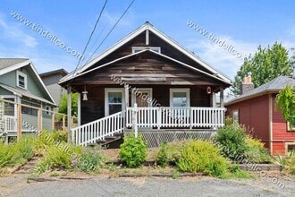 Building Photo - 4731 N Depauw St