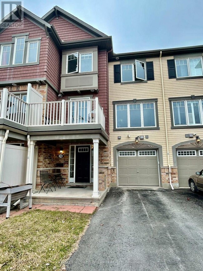 Building Photo - 798 Maloja Way