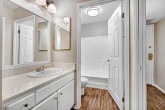 Interior Photo - Park Dickens