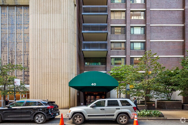 Building Photo - 48 E 80th St