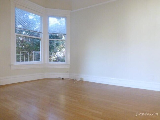 Building Photo - 769 Cole St