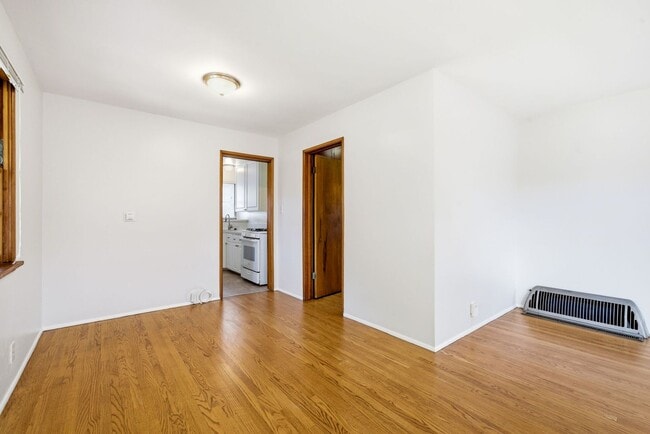 Photo - Recently Refreshed 3 Bedroom 1 Bath home in Old Town Orange