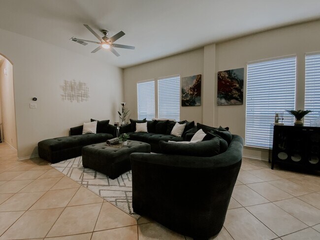 Building Photo - 6715 Terra Rye