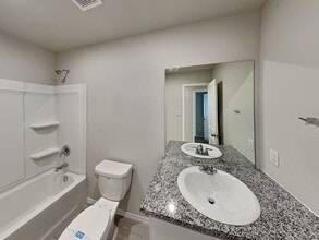 Building Photo - 5517 Verdugos Pl