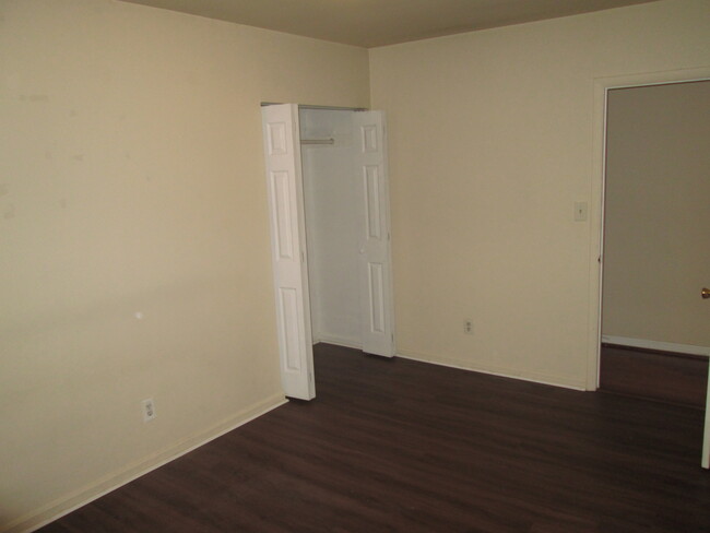 Building Photo - 2314 Eutaw Pl