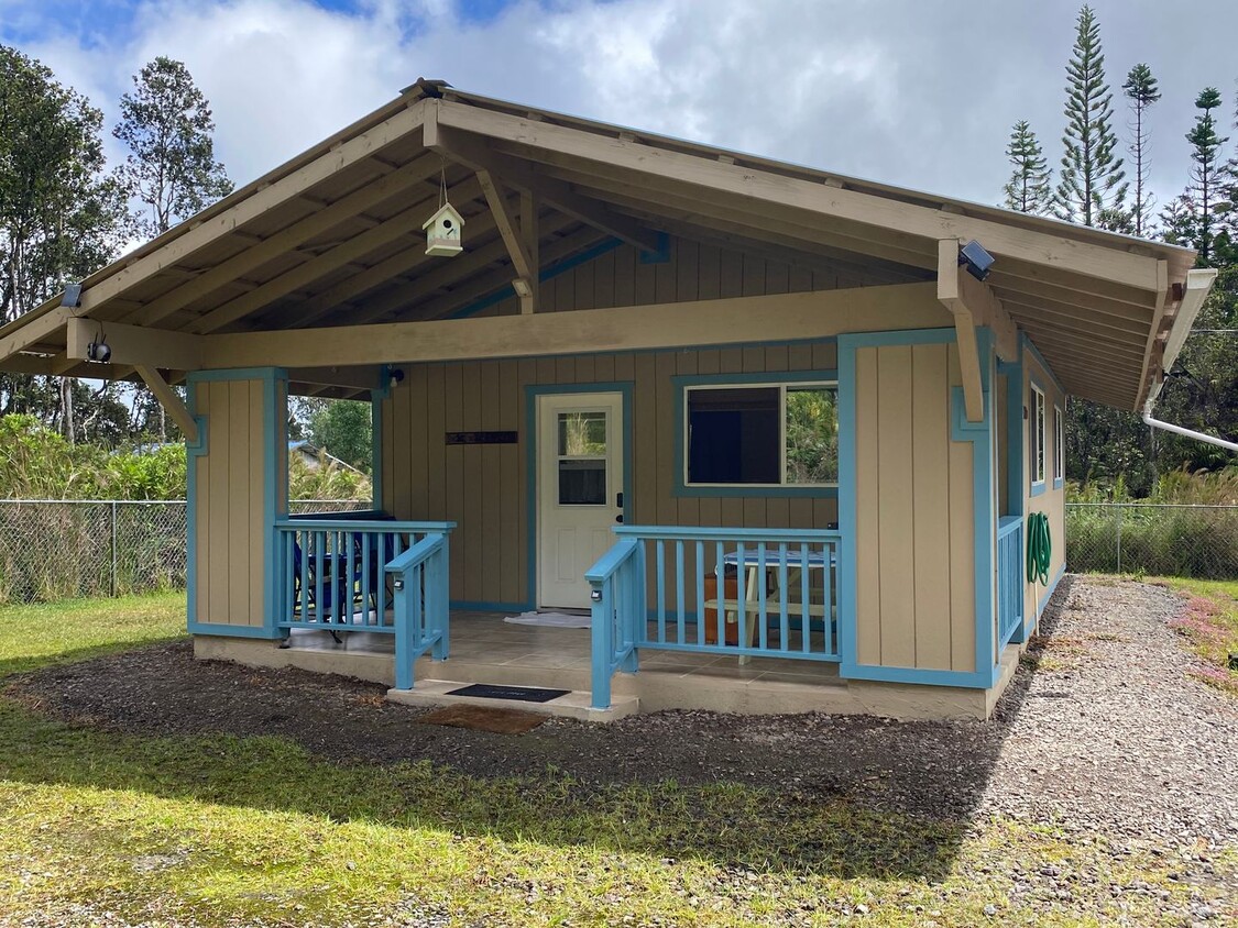 Primary Photo - Volcano- Royal Hawaiian Estates