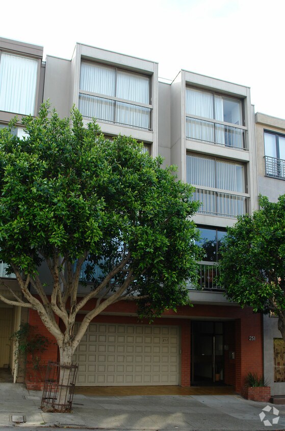 Building Photo - 251 Francisco St
