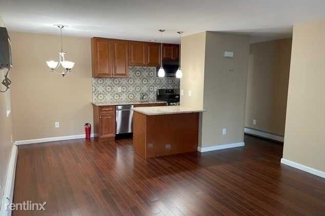 Foto del edificio - 2 br, 1 bath House - 197 Central Ave