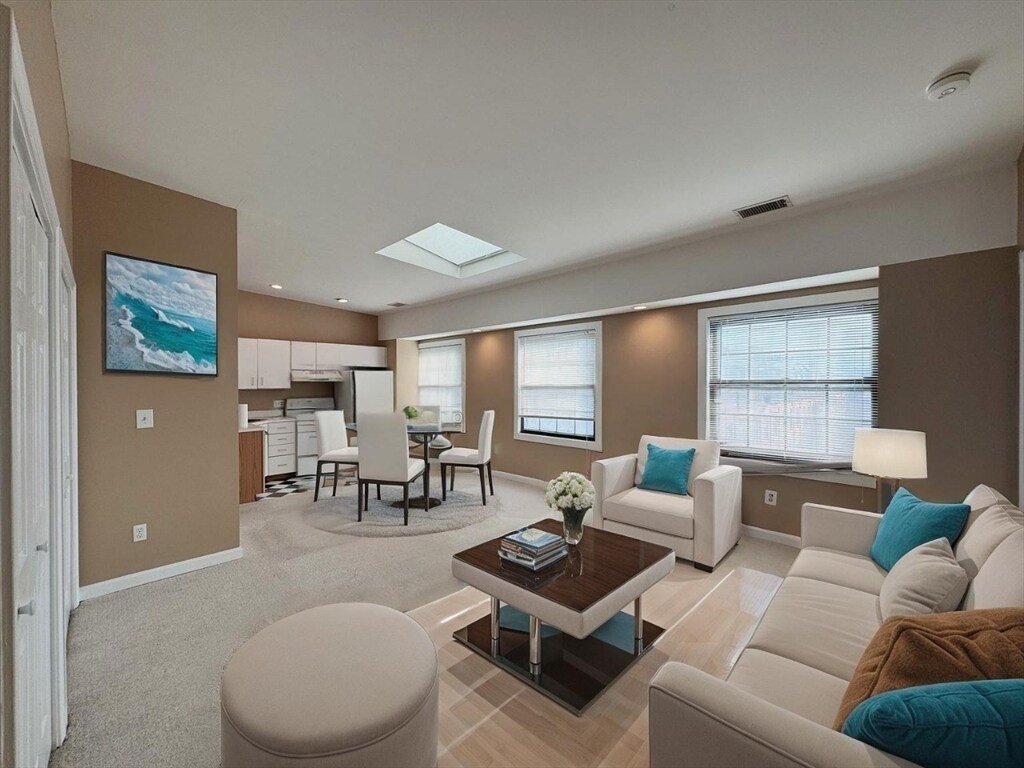 Foto principal - 21 Linden St