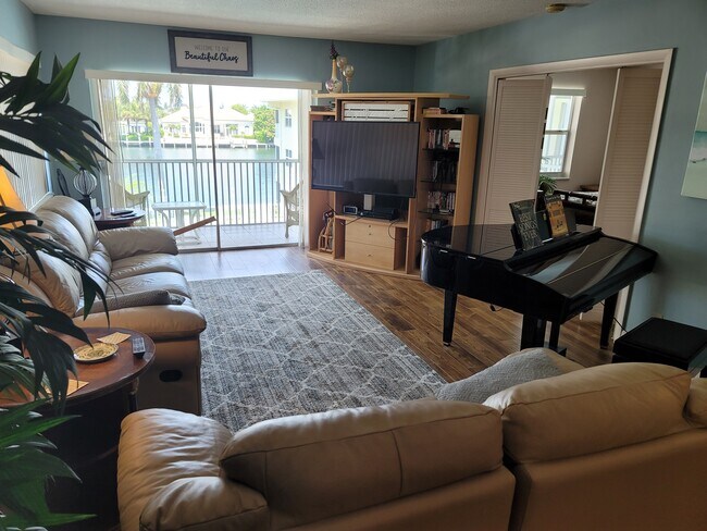 LIVING ROOM VIEW - 1166 Hillsboro Mile