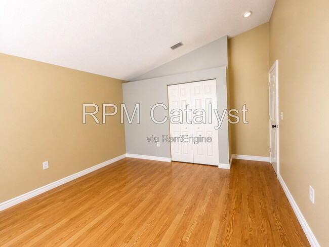 Foto del edificio - 1012 55th Ave N