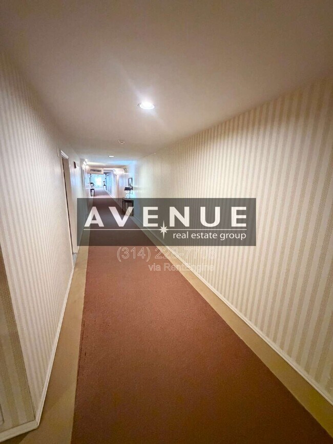 Building Photo - 312 Clayton Xing Dr