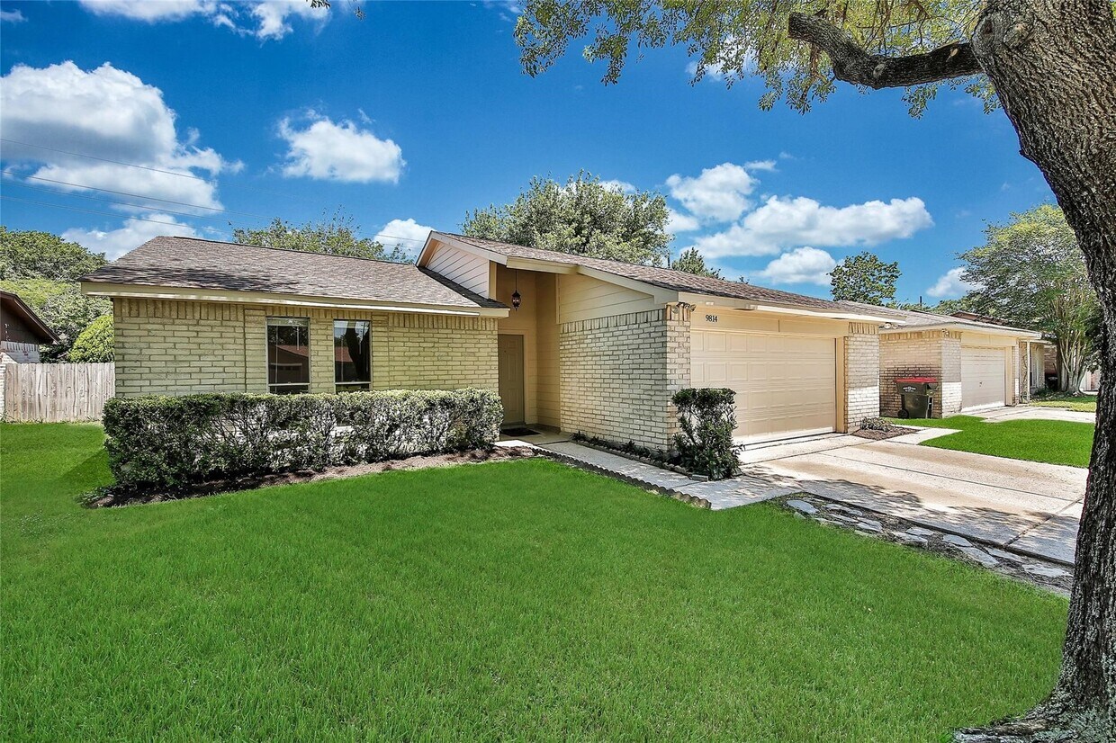 Foto principal - 9814 Appleridge Dr