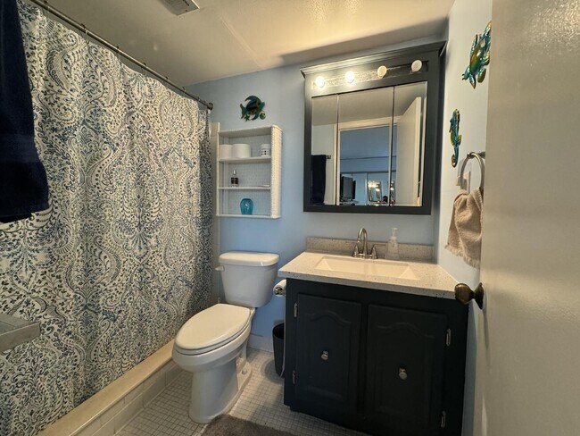 Foto del edificio - 2 Bedroom 2 Bathroom direct ocean condo