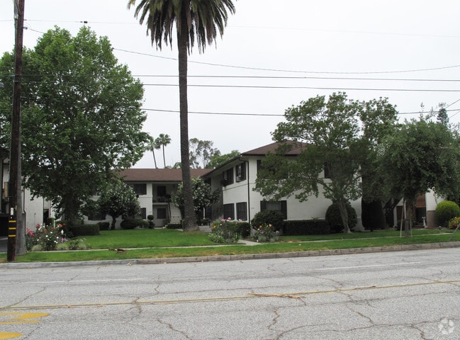 Building Photo - 322 Pasadena Ave