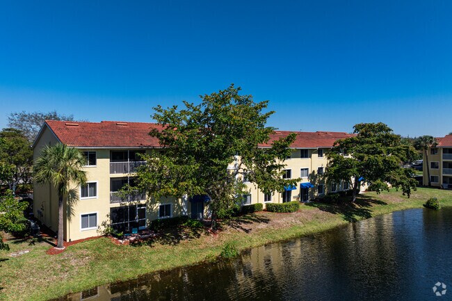 Foto del edificio - Key Royal Villas