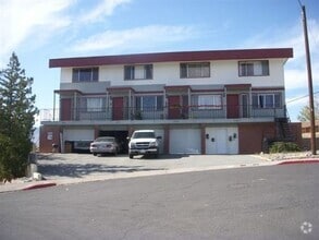Building Photo - 3285 Gypsum Rd