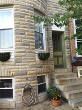 824 Powers St