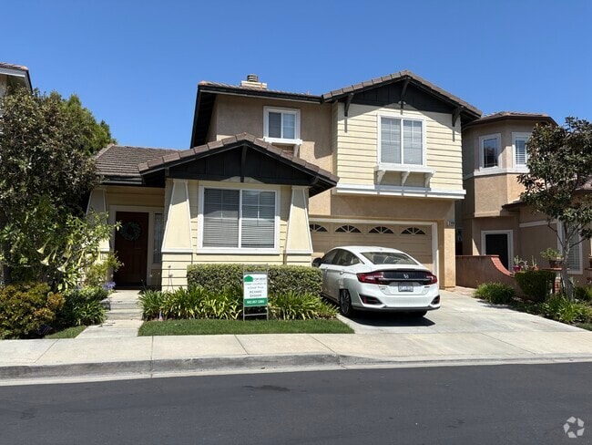 Building Photo - 2300 Jeans Ct