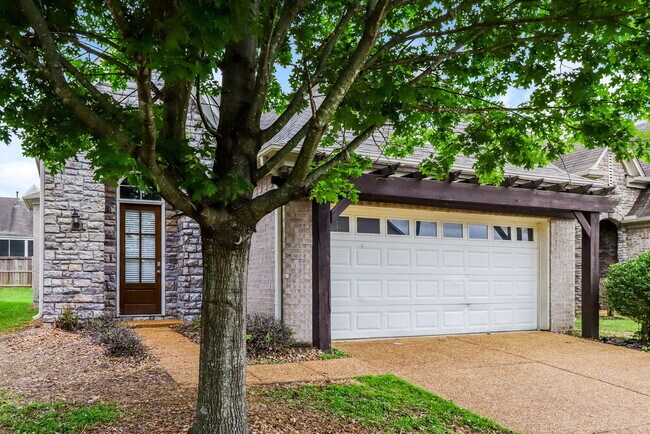 Foto del edificio - 7575 Glen Creek Ln