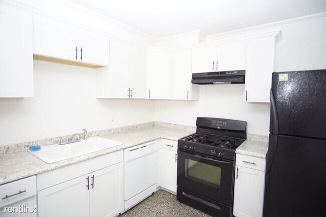 Building Photo - 2 br, 1 bath Townhome - 1334 Helios Ave