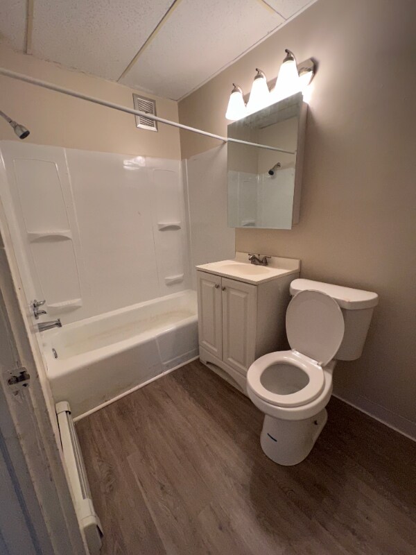 33 Griswold St Unit 1L, Binghamton, NY 13904 Room for Rent in