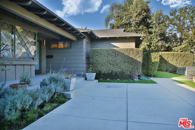 Building Photo - 2915 Cavendish Dr