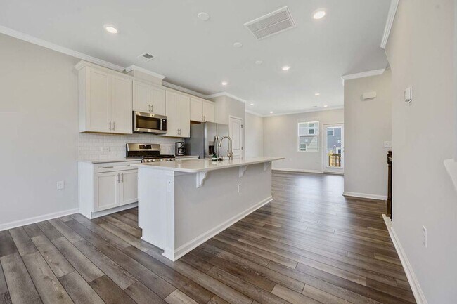 Foto del edificio - Like new near downtown Wake Forest! First ...