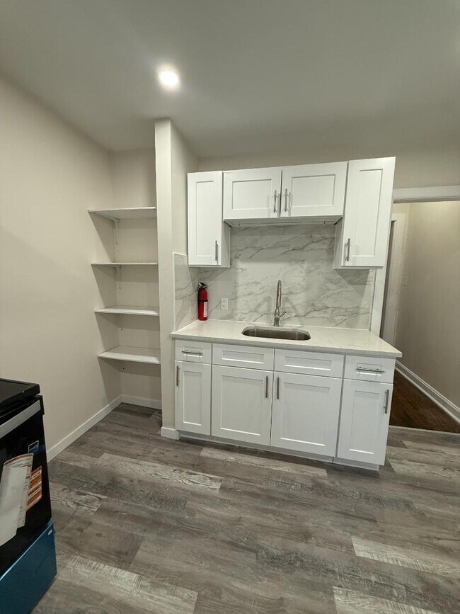 Foto del edificio - 161 6th Ave