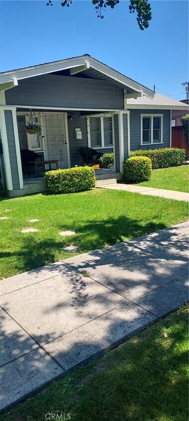 Primary Photo - 142 N Cornell Ave