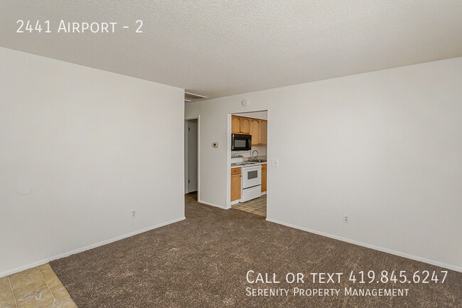 Building Photo - 2441 Airport-2