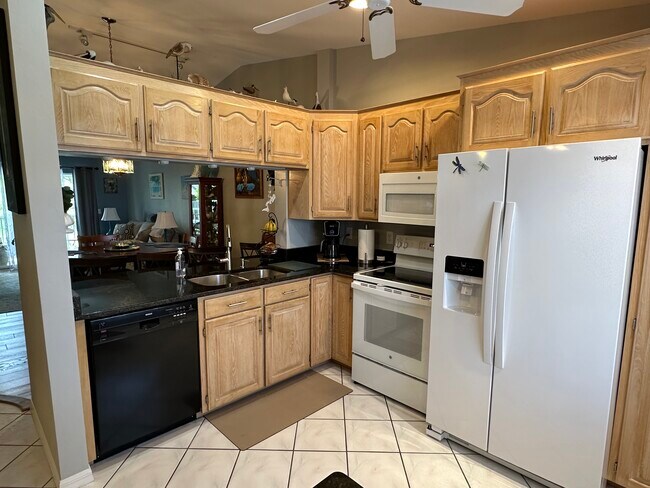 Foto del edificio - 14503 Lakewood Trace Ct
