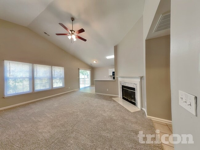 Building Photo - 2020 Chapel Creek Rd